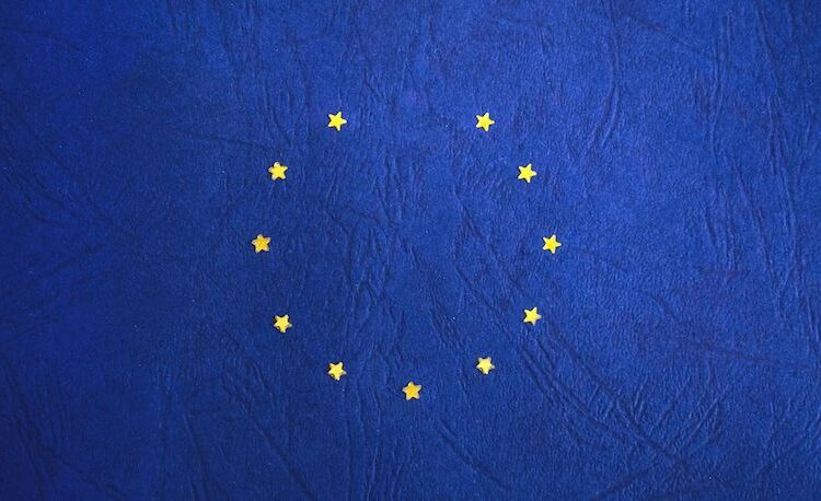 postkomunistyczny-kolonializm-polska